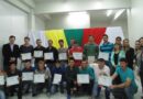 Receberam seus certificados, 25 alunos que se capacitaram no curso de Eletricista Industrial