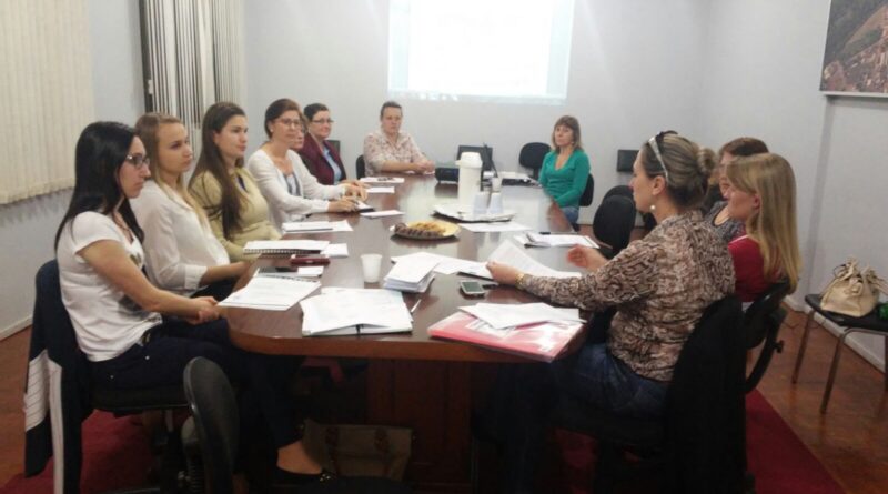 Lideranças femininas de Saudades discutiram a implantação do Conselho Municipal da Mulher