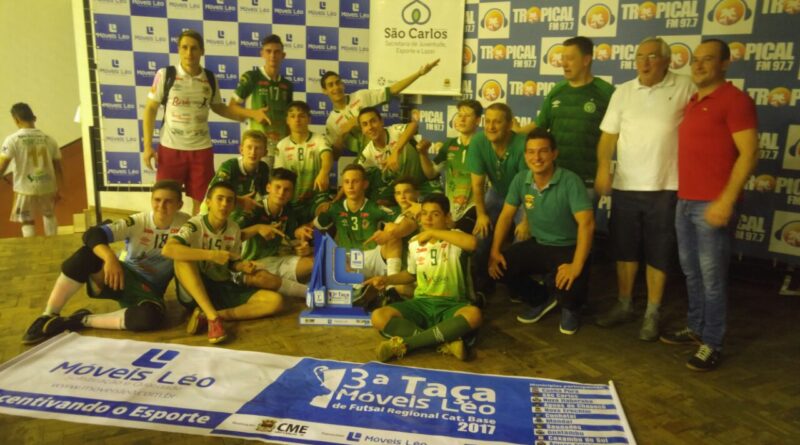 Categoria sub 17 conquistou o título de Campeão na Taça Móveis Léo