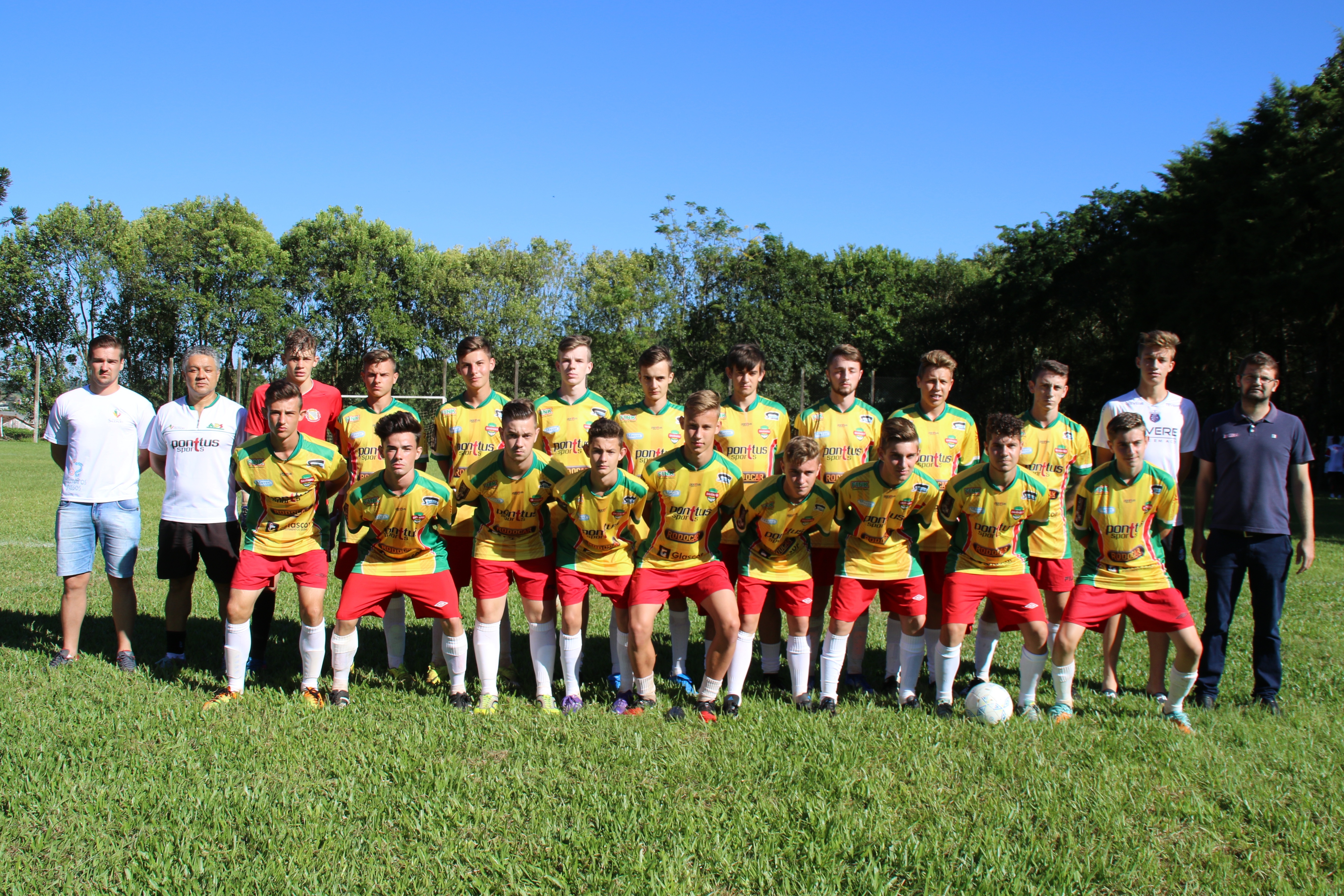 Equipe da AD Saudades chegou às oitavas de final da 3ª Copa Maravilha de Futebol de Campo