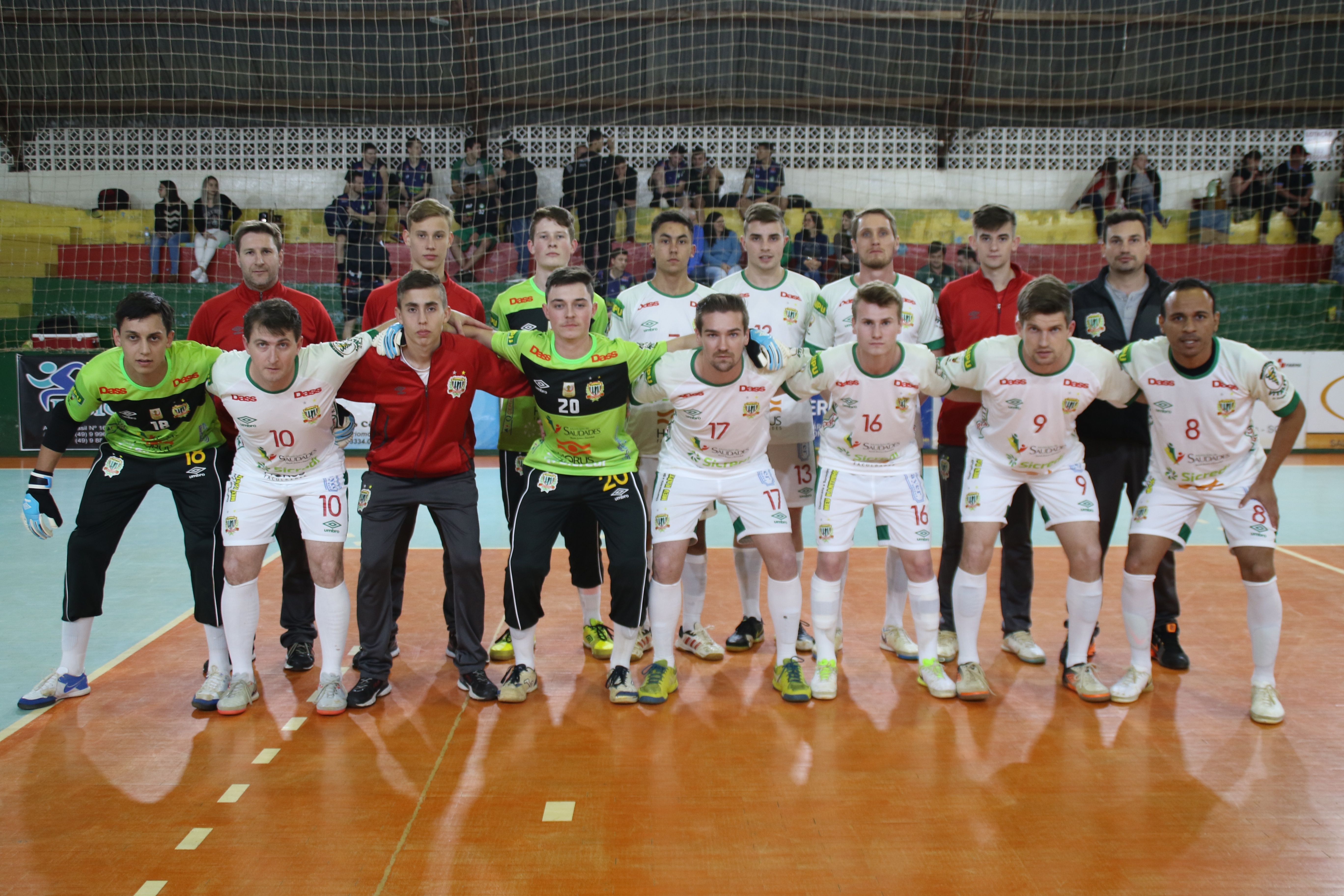 Equipe de Futsal Masculino do município de Saudades ficou em primeiro lugar invicto nos JASC, etapa regional