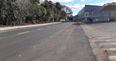 Calçadas e asfalto novo na Avenida Brasil
