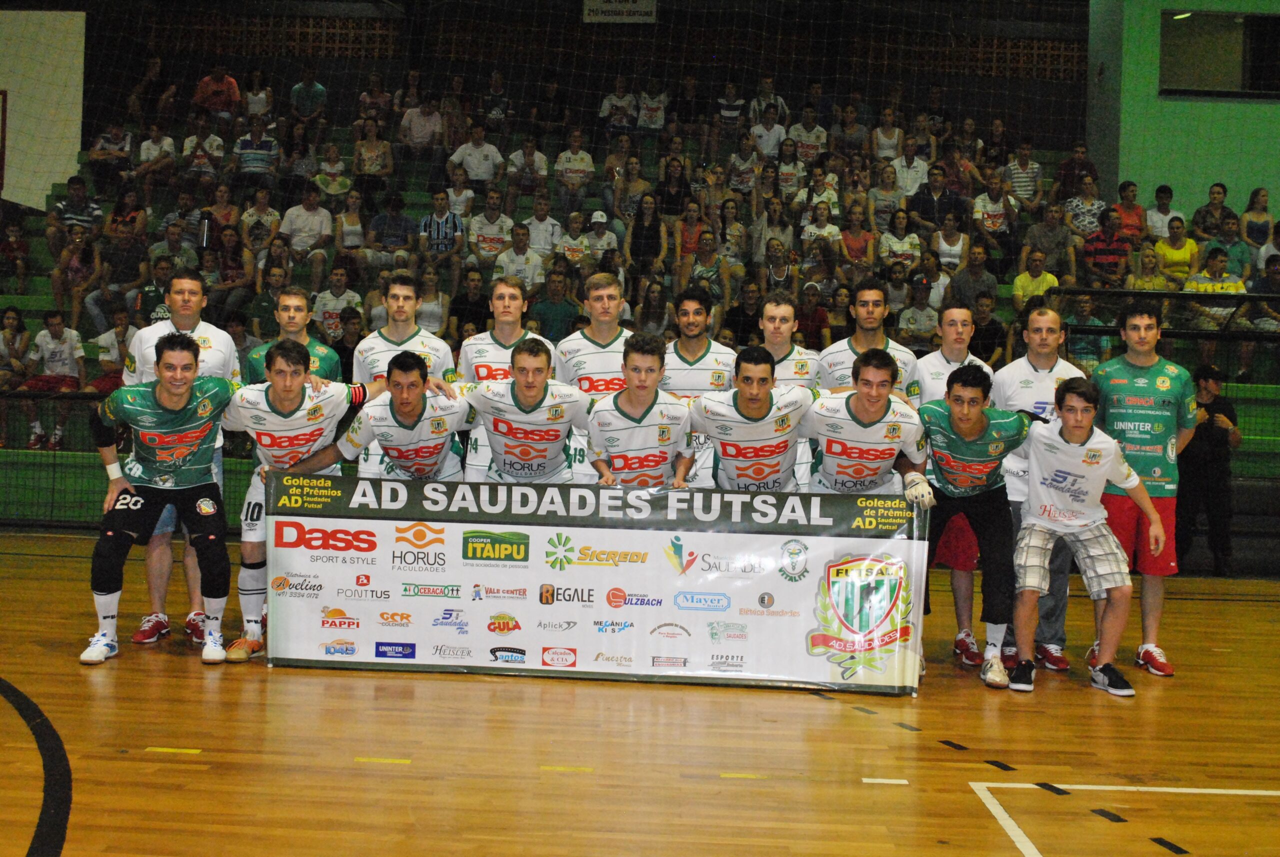 Equipe da AD Saudades, campeã do returno do Estadual de Futsal da Primeira Divisão