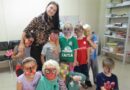 Psicóloga Raquel trabalhou com atividades de caráter lúdico com as crianças